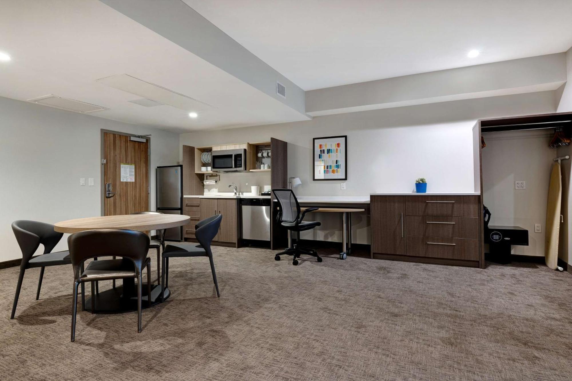 Home2 Suites By Hilton Anaheim Resort מראה חיצוני תמונה